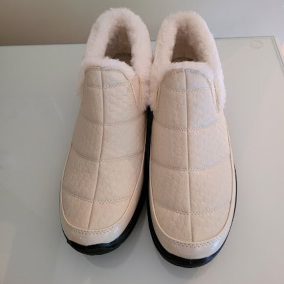 Easy Street Bootie NWOT - Picture 3 of 14